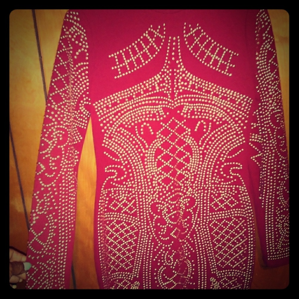 Dress - Picture 1 of 3